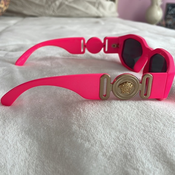 NWBOX PINK VERSACE SUNGLASSES AUTHENTIC - Picture 3 of 9